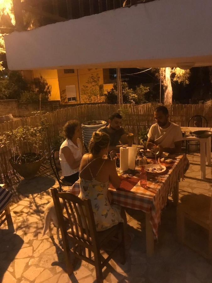 Private Apartment At Guest House Hektor & Aferdita Vlorë 外观 照片
