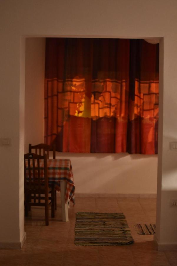 Private Apartment At Guest House Hektor & Aferdita Vlorë 外观 照片