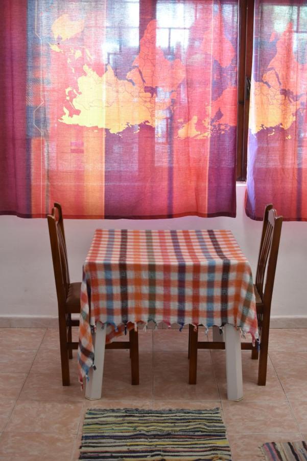 Private Apartment At Guest House Hektor & Aferdita Vlorë 外观 照片