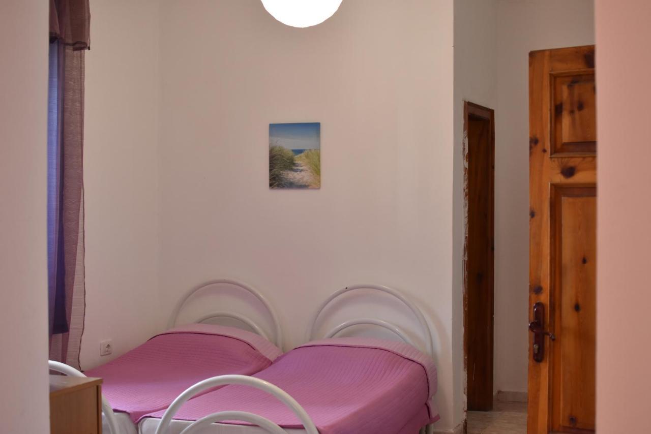Private Apartment At Guest House Hektor & Aferdita Vlorë 外观 照片